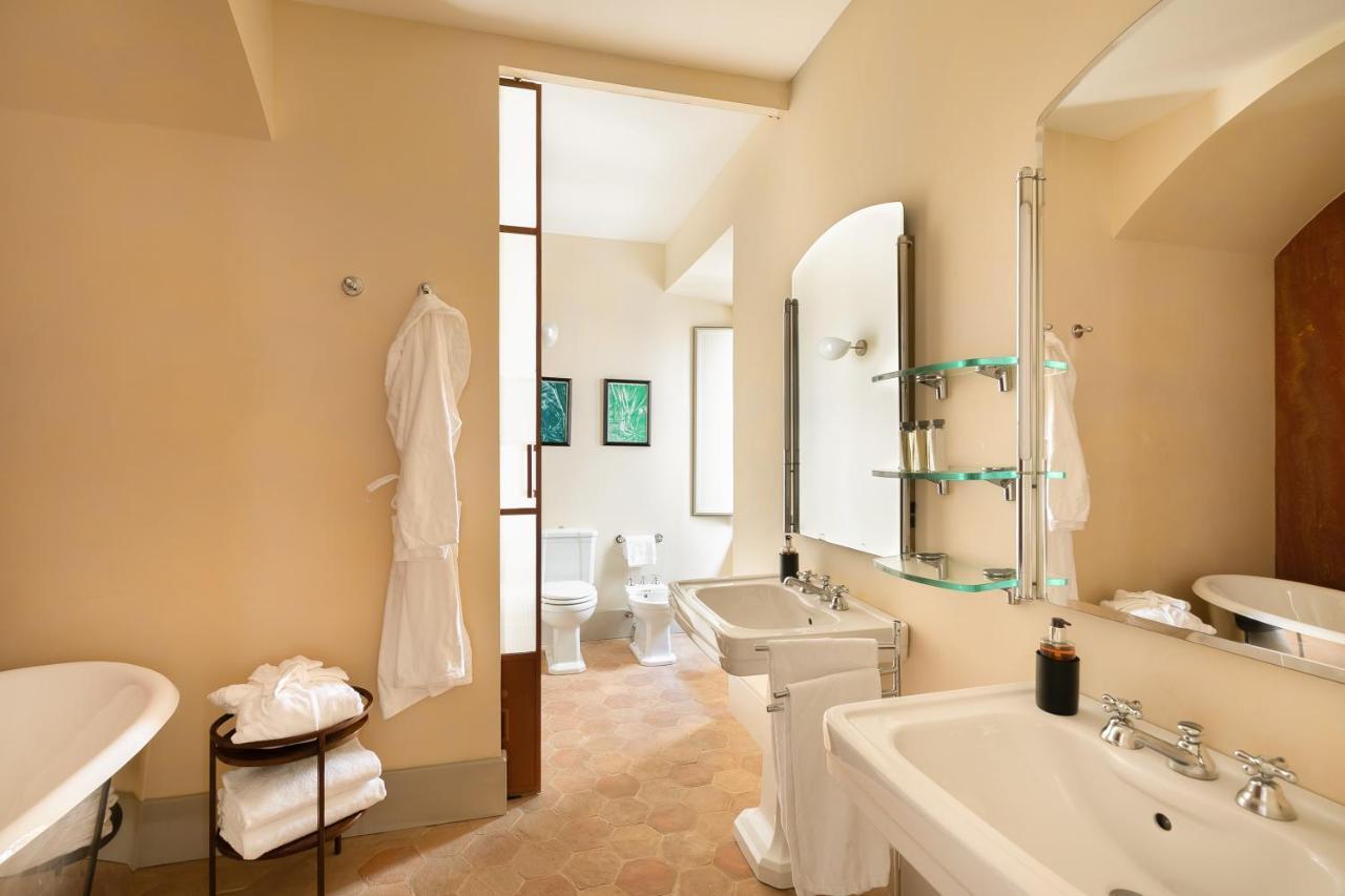 Casa Madama, A Burghesius Apartment Rome